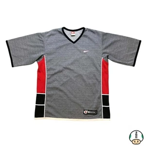 Camiseta deportiva Nike vintage de los 90 para hombre gris medio cuello en V manga corta - Imagen 1 de 6