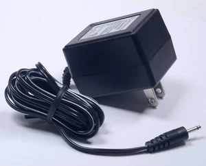 Motorola #2580659B01 AC Adapter Charger Power Transformer 11 VDC 55mA - Picture 1 of 1