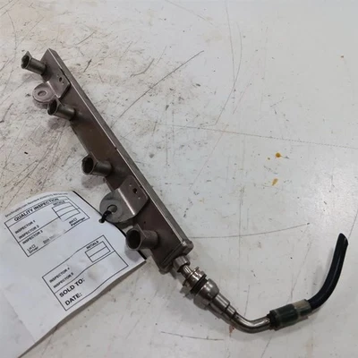 Barra de montaje de inyector de inyección de riel de combustible Kia Forte 1,8 L 2014 2015 2016 Foto 1 de 4