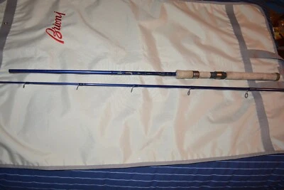 St. Croix Legend Tournament 6'6" Spinning RECONSTRUIDO a partir de 7' Acción Media EE. UU. Foto 1 de 4