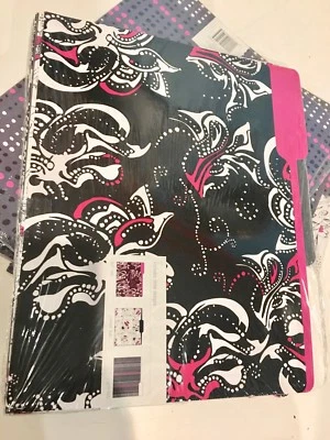 Decorative design folders (9 total) 3 each of 3 designs, Heavy weight paper NIP - Image 1 of 2