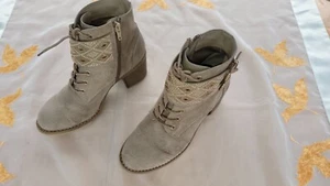 gepflegte Catwalk Damen Leder Stiefelette Reissverschluss Gr.37 beige 8cm Absatz - Bild 1 von 8