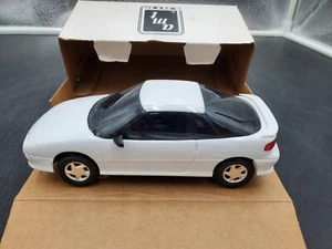 ERTL AMT 1992 GEO STORM GSI Dealer Promo Model 1:25 White #6127 - Picture 1 of 14