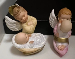 Vtg 2 Heirloom Ornaments from Ashton-Drake Sweet Baby Jesus / Font of Love 1997 - Picture 1 of 19