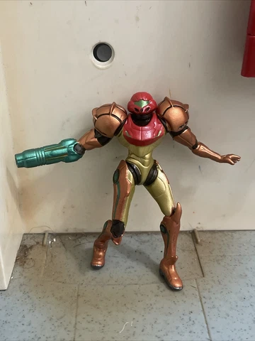 World of Nintendo Metroid Samus (2016) Jakks Pacific 3 In Action Figure GUC Cover