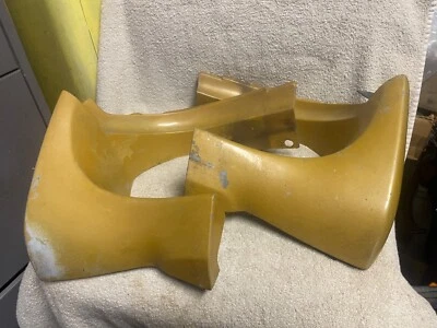 FORD D1OB-16019 1970 71 TORINO RANCHERO LH DIESTRO EXTENSIÓN GUARDABARROS USADO Foto 1 de 4