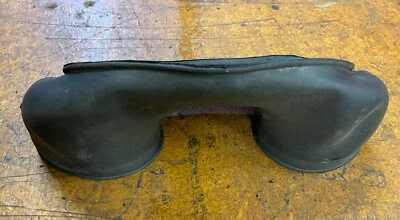Mercedes Benz W123 AC Air Duct Rubber Vent Coupler 1977-1985 300D 300TD - Image 1 of 4