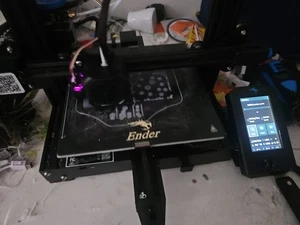 Creality Ender-3 V2 Ulepszona drukarka 3D z CR Touch - Zdjęcie 1 z 4