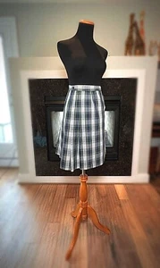 Vintage-style Girls/Women's Plaid kilt - 90s, 00s school girl - W:24" - Picture 1 of 7