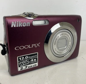 Nikon Coolpix S3000 Digital Camera - PARTS/REPAIR "Lens Error" - Picture 1 of 9