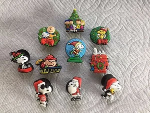 PEANUTS JIBBITZ PEANUTS SHOE CHARMS SNOOPY CHRISTMAS CHARLIE BROWN JIBBITZ - Picture 1 of 11
