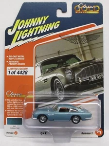 2022 JOHNNY LIGHTNING 1/64 CLASSIC GOLD 1966 ASTON MARTIN DBS CARIBBEAN PEARL  - Picture 1 of 1