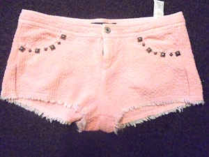 Zara Trafaluc rosa Hot Pant Shorts ~ Fransen Säume ~ Größe 34" Taille - Bild 1 von 6