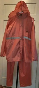 NWT Rainfreem Womens Pink Rainsuit Hooded Jacket/Trousers 2X See Dimensions - Picture 1 of 10
