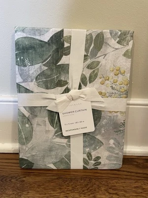 Nova cortina de chuveiro Pottery Barn jardim botânico 72” floral - Imagem 1 de 2