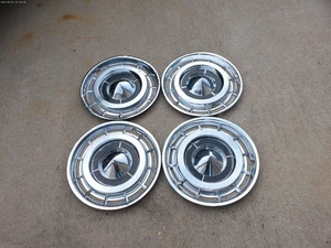 Wheel Covers Set Of 4 1960 Buick Electra-Lesabre 15" Deluxe  Hubcaps Used - Picture 1 of 13