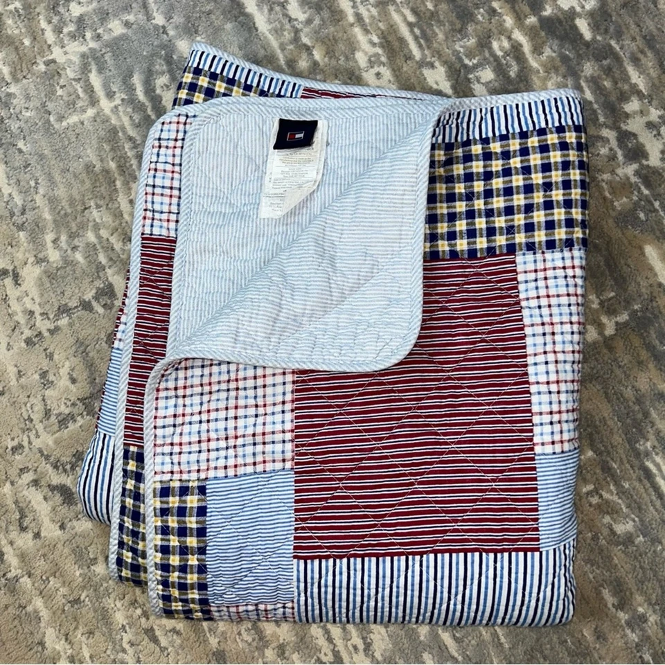 Edredón reversible náutico retazos vintage Tommy Hilfiger Madras talla doble Foto 1 de 4
