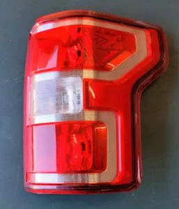 Luz trasera lateral del pasajero derecho Ford F150 2018-2020 JL3Z-13B504-AN OEM 18 19 20 - Imagen 1 de 5