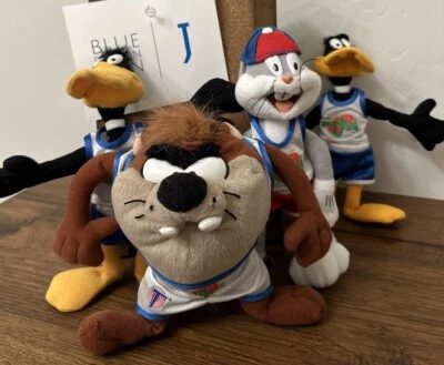 P) vtg 96 McDonalds toys  space jam plush set of Daffy bugs taz monstar - Image 1 of 4