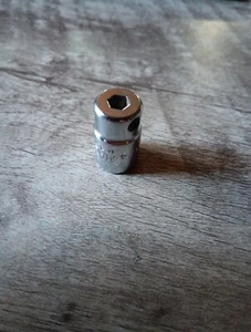 Mac Tools USA X86D 1/4" SAE Socket 3/8" Drive Holder - Picture 1 of 3