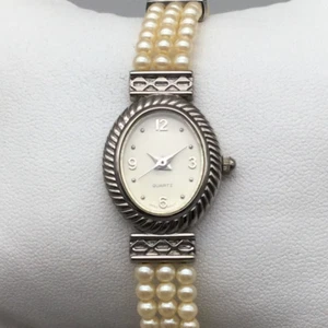 Vintage Avon Faux Pearl Band Watch Women 18mm Silver Tone Oval New Battery 7.5" - Picture 1 of 16