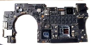 APPLE MACBOOK PRO 15 A1398 2015 2,5 GHz EMC 2910 PŁYTA LOGICZNA 820-00426-A -USTERKA - Zdjęcie 1 z 4