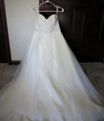 Wedding gown with lace bodice and beaded empire waist with tulle skirt - Image 1 of 4