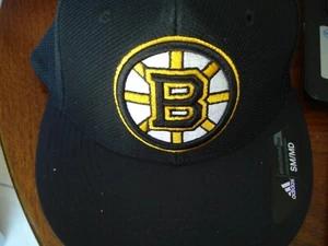 Boston Bruins Structured Flex Hat Adidas Mens Sm/Med - Picture 1 of 3