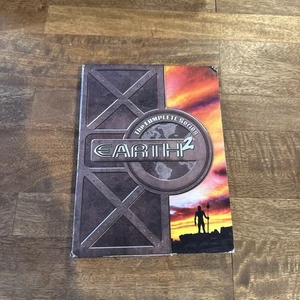 Erde 2: Die komplette Serie [4 Discs]: Gebraucht - Bild 1 von 3