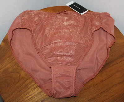 WACOAL RETRO CHIC CALZONCILLO CORTE ALTO BORDADO ENCAJE COLOR CHUTNEY TALLA 9-XXL Foto 1 de 2