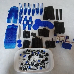 Hexbug Vex Robotics Parts Motor Battery Pack Untested Plastic 114+ Pcs - Picture 1 of 11