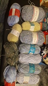 10 Assorted colours 4PLY Craft Crochet Wool Knitting Yarn 25g , 100% Acrylic - Picture 1 of 1