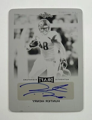 2016 Leaf Metal Draft Football Hunter Henry Auto Black Plate 1/1 AR83 - Image 1 of 2
