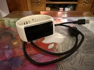 Polar A360 Fitness Activity Tracker Monitoraggio attività Fisica Touch Screen - Foto 1 di 15