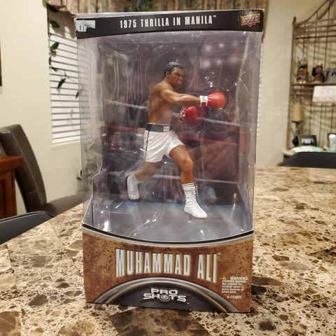 MUHAMMAD ALI Boxing 1975 THRILLA IN MANILA Upper Deck PRO SHOTS Action Figure Cover