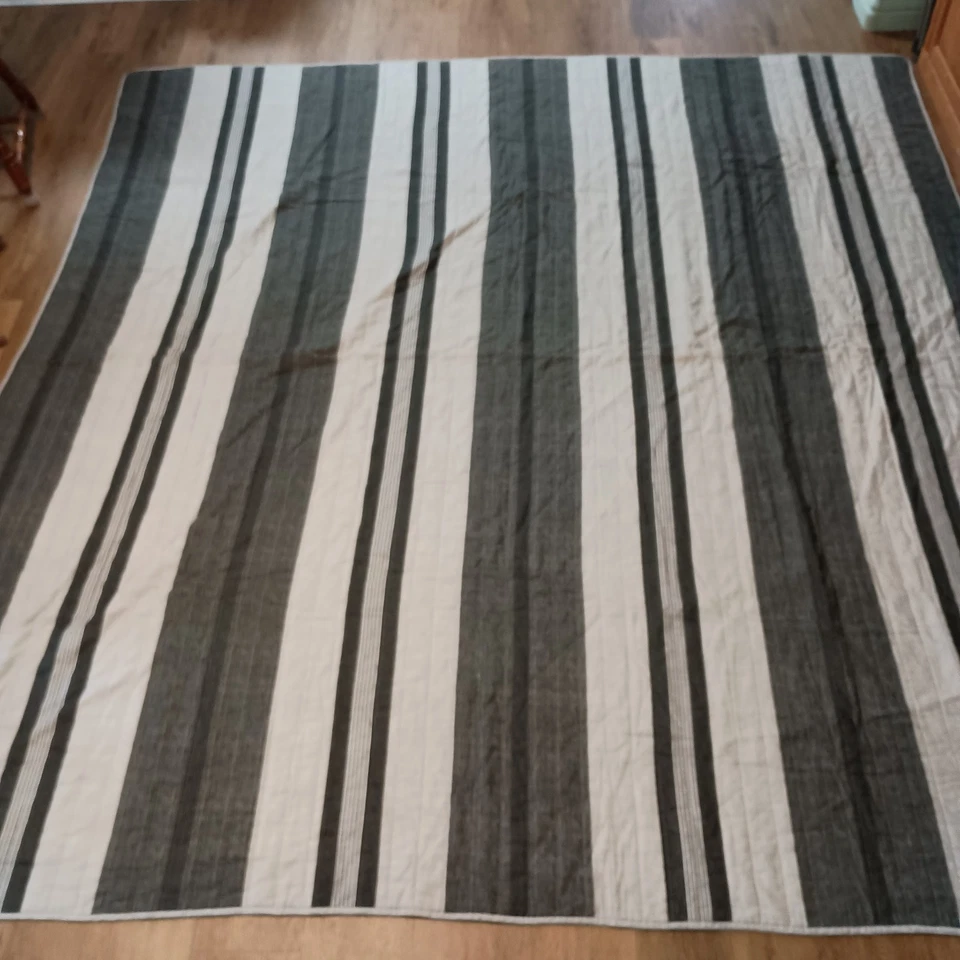 Colcha reversible King de algodón gris Nautica Ardmoore, rayas grises oscuras Foto 1 de 4