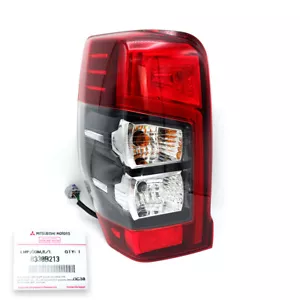 Lámpara trasera LED izquierda roja transparente para Mitsubishi L200 Triton MR 2019 20 - Imagen 1 de 8