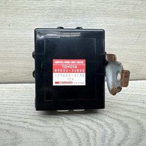 96-04 Toyota Tacoma 4 Wheel Drive E-Locker Diff Lock Control Module 89533-35060 - Picture 1 of 3