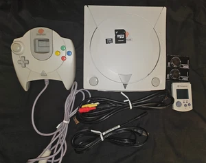 Sega Dreamcast VA01 Console Bundle GDEMU 512GB NEW CAPACITOR, FUSE, HUGE BATTERY - Picture 1 of 9