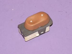 1993-96 LINCOLN MARK VIII OEM WINDOW SWITCH - Picture 1 of 4
