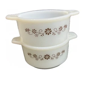 2 Vintage Dynaware Pyr-O-Rey Brown Daisy Individual Stackable Casserole Dishes - Picture 1 of 7