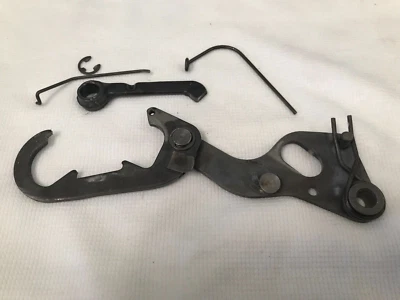 Mecanismo de cambio de marchas KTM 250 1985-86 usado OE P/N 54334001000 Foto 1 de 3