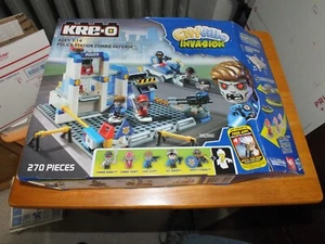 KREO CITYVILLE INVASION POLICE STATION ZOMBIE DEFENSE PARTIAL IN BOX W/INSTR. - Picture 1 of 4