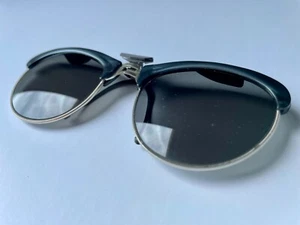Occhiali da sole vintage clip on KONO lenti grigie tono argento metà secolo MCM occhio di sole - Foto 1 di 4