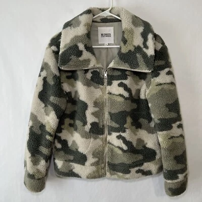 Chaqueta polar Sherpa BB Dakota Steve Madden cremallera completa para mujer talla pequeña verde camuflaje Foto 1 de 4