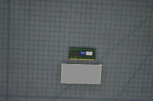 Lenovo Memory 2GB PC3-8500 DDR3-1066MHz Unbuffered 204-P SoDimm 55Y3713 43R1969 - Picture 1 of 2