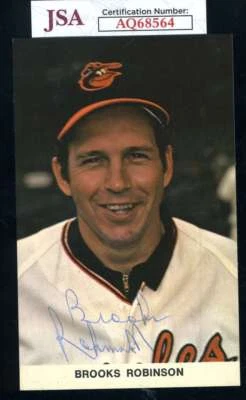 Brooks Robinson JSA Cert Signed  Team Issued 3x5 Photo Autograph Orioles - Image 1 of 2