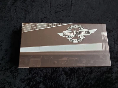 THE DOOBIE BROTHERS 1970-2000 - Long Train Runnin (4 CD Box Set +  Booklet) - Bild 1 von 3