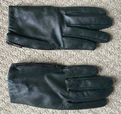 Ladies Vintage Next Bottle Green Leather Driving Gloves Size Small - Image 1 of 4
