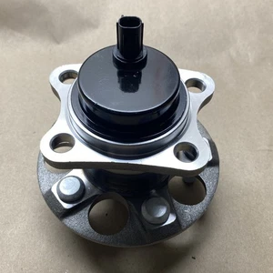 REAR WHEEL BEARING HUB ASSEMBLY FOR TOYOTA PRIUS 2010-2015 512505 - Picture 1 of 5